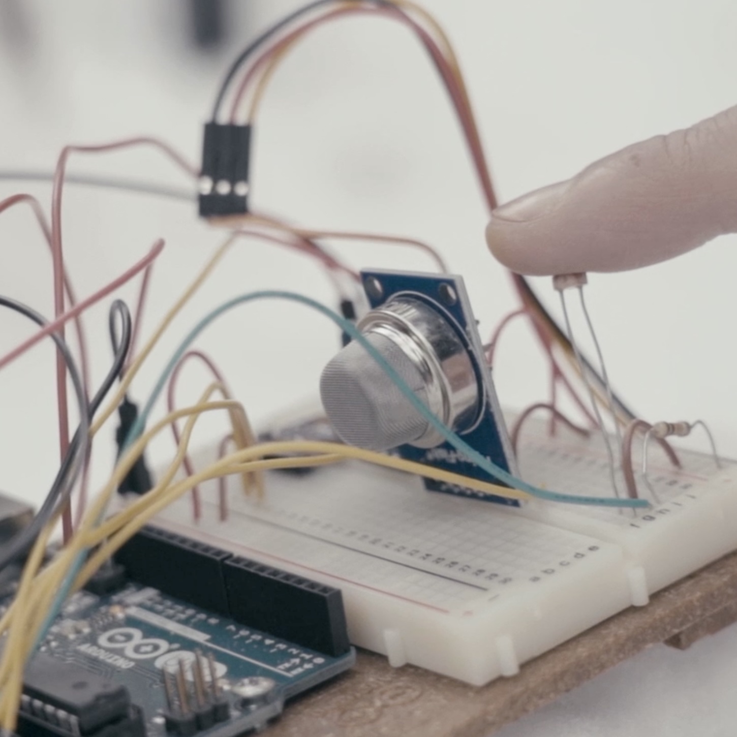 Instrument i controlador MIDI Arduino